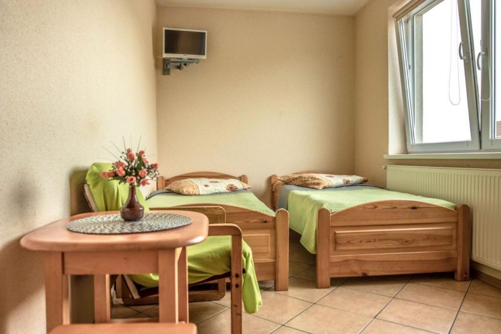 Pokoje Goscinne Jedrus Großmöllen Exterior foto
